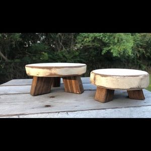Rustic Pedestal Risers